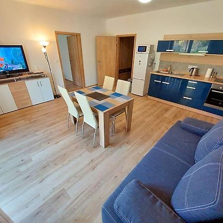 Moderni Apartman Horni Marsov - By Alka Екстериор снимка