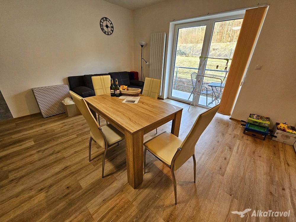 Moderni Apartman Horni Marsov - By Alka Екстериор снимка