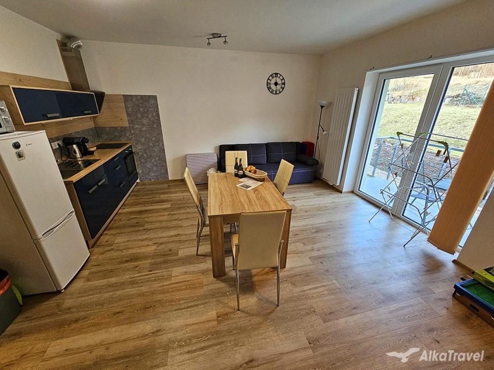 Moderni Apartman Horni Marsov - By Alka Екстериор снимка